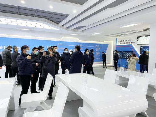 智能建造技術專家觀摩團蒞臨好運達智創科技智能工廠項目參觀考察